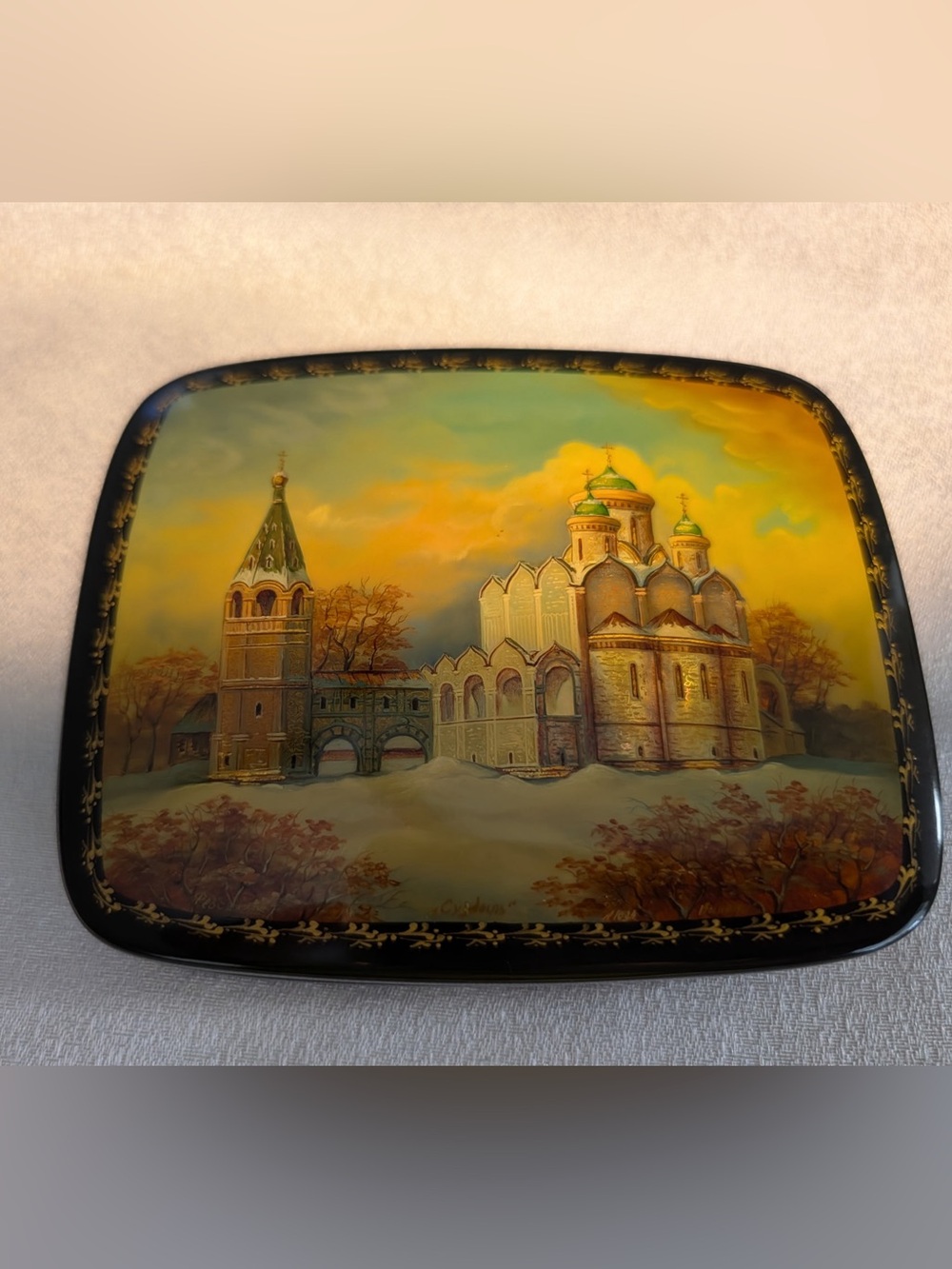 Vintage Russian collectible laquer box